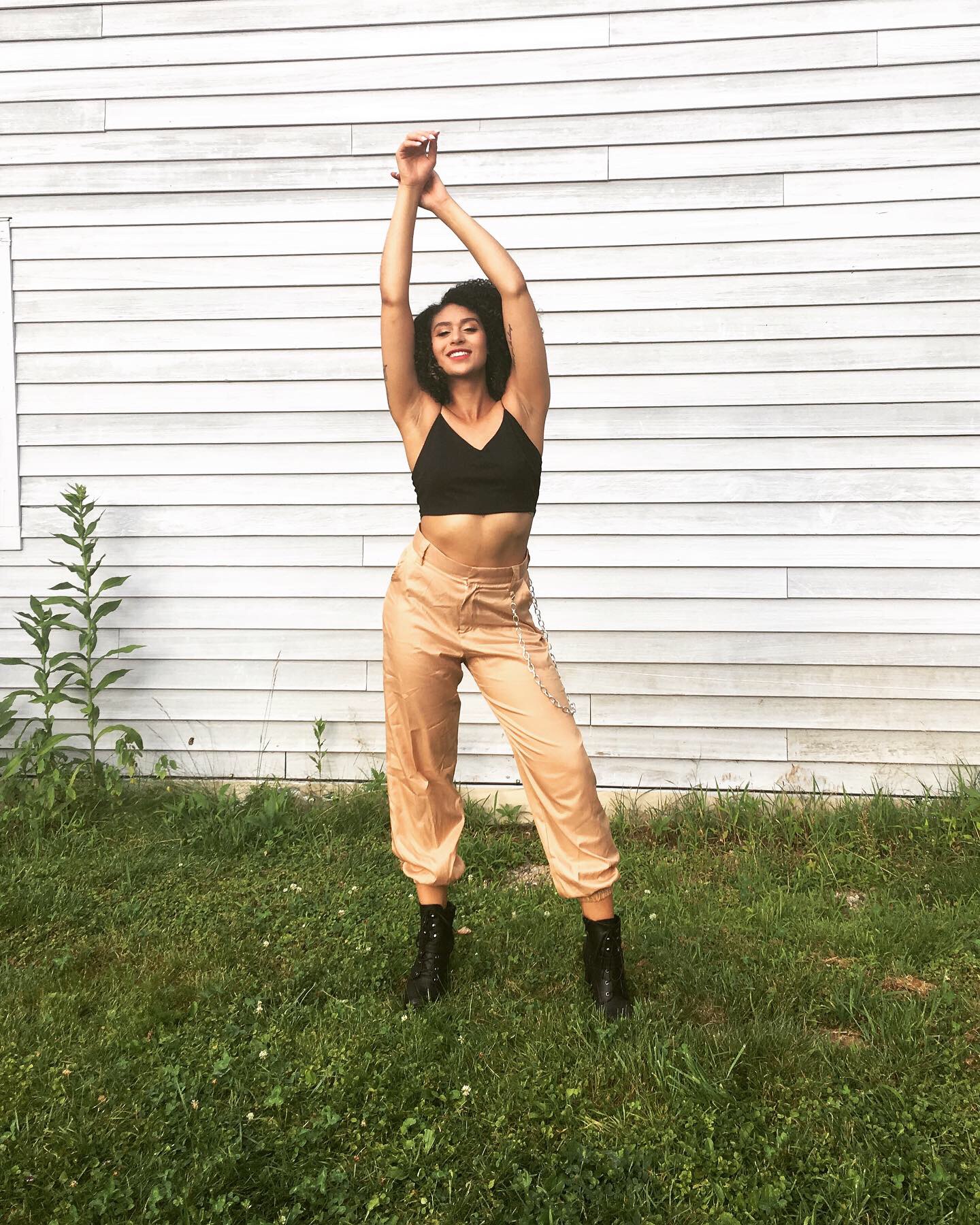 AC489233-9570-4135-9787-2DFEA9ECB95C