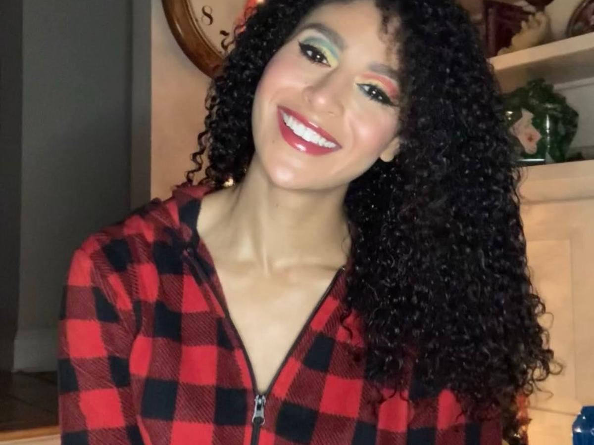 Happy Holidays & Merry&nbsp;Christmas!